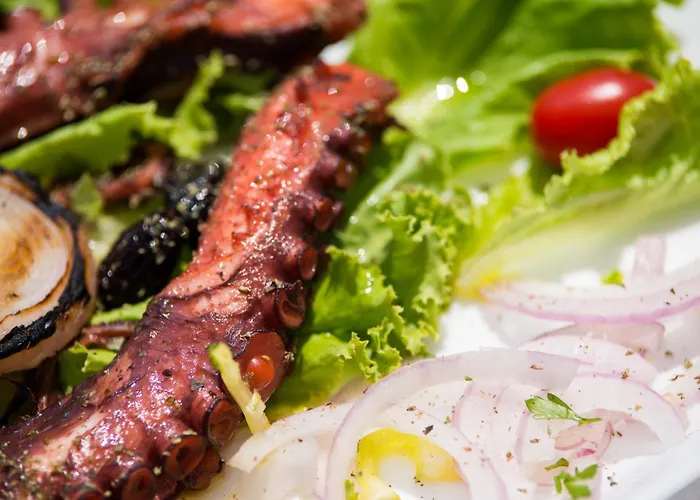 Holiday home Pelago White *