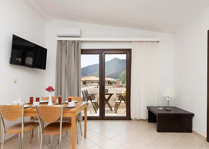 Pelago White * Skala Potamia (Thasos)