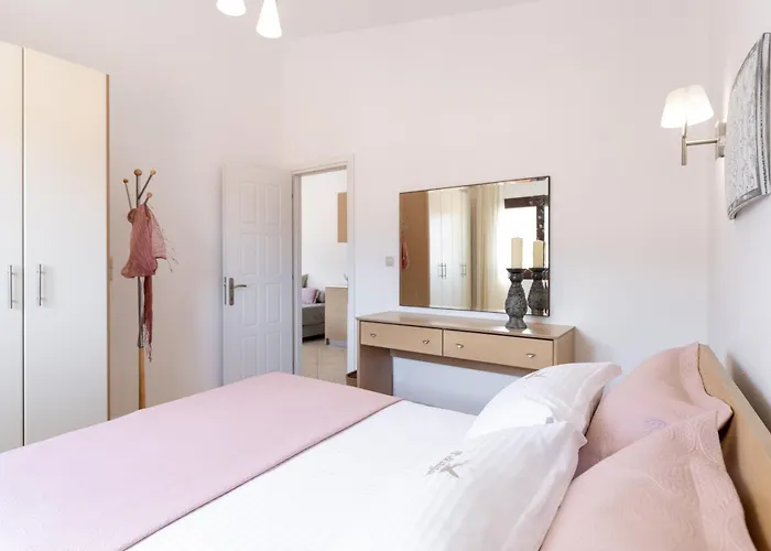 Pelago White Holiday home *